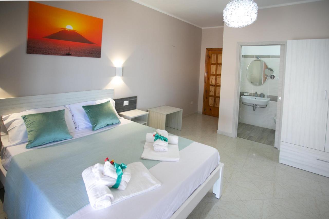 B&B Leonida Tropea Buitenkant foto