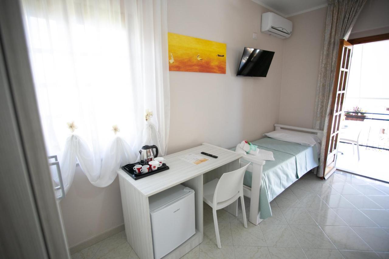 B&B Leonida Tropea Buitenkant foto